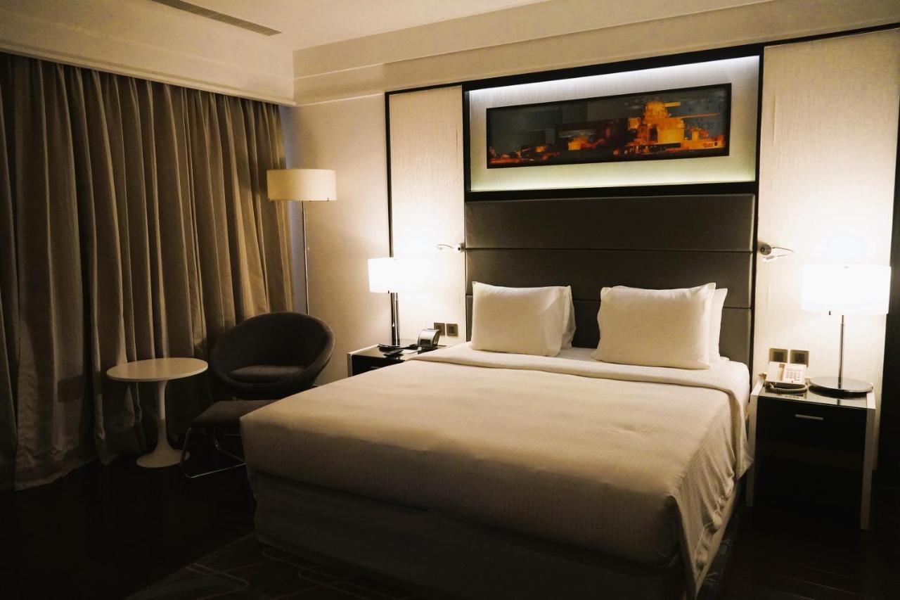 Crowne Plaza Pune City Centre By Ihg Exterior foto